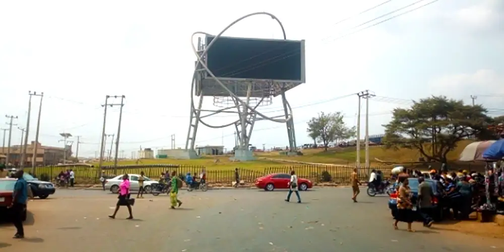 Image gallery marquee