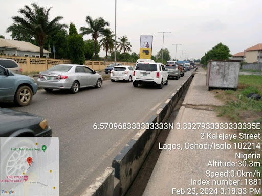 Portrait Unipole Billboard at Airport Road by Aeronautics Engineering Services Ikeja, Lagos