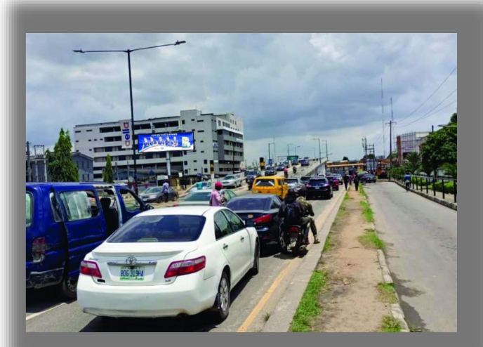 Billboard in Lagos, Aviation Plaza (Airport to Maryland, Murtala Mohammed Way Axis)